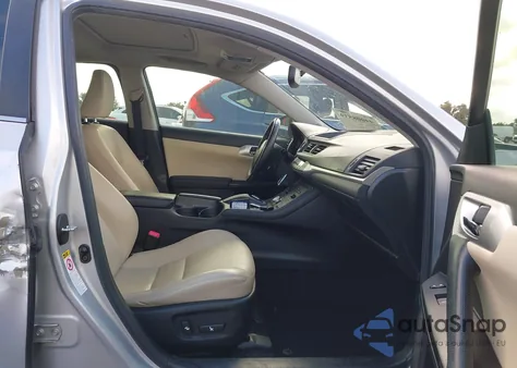 2013 Lexus Ct 200H z USA, uszkodzony, nr VIN JTHKD5BH4D2146908